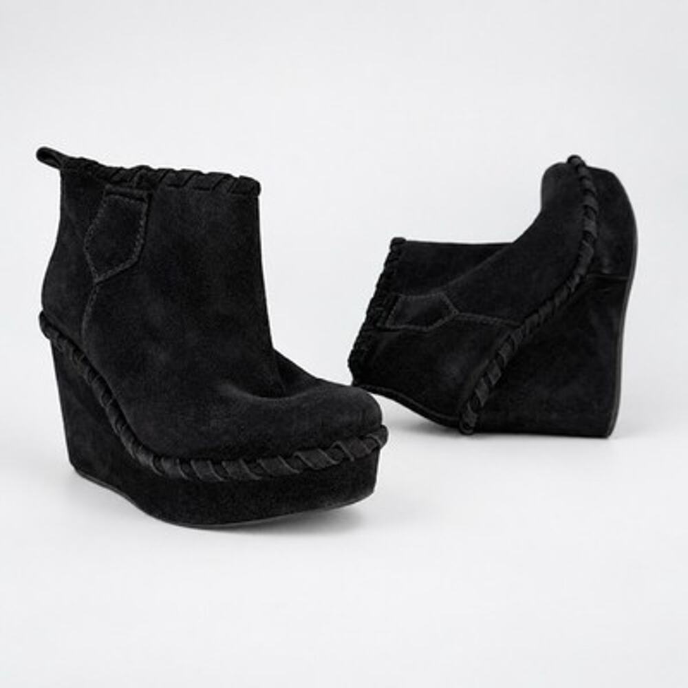 Pedro Garcia Suede 3.5" Wedge Ankle Boots Women’s Size 36 US 6 Black Lux